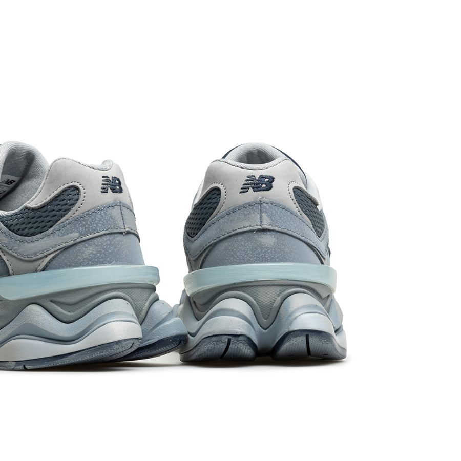9060 | Arctic Grey Steel