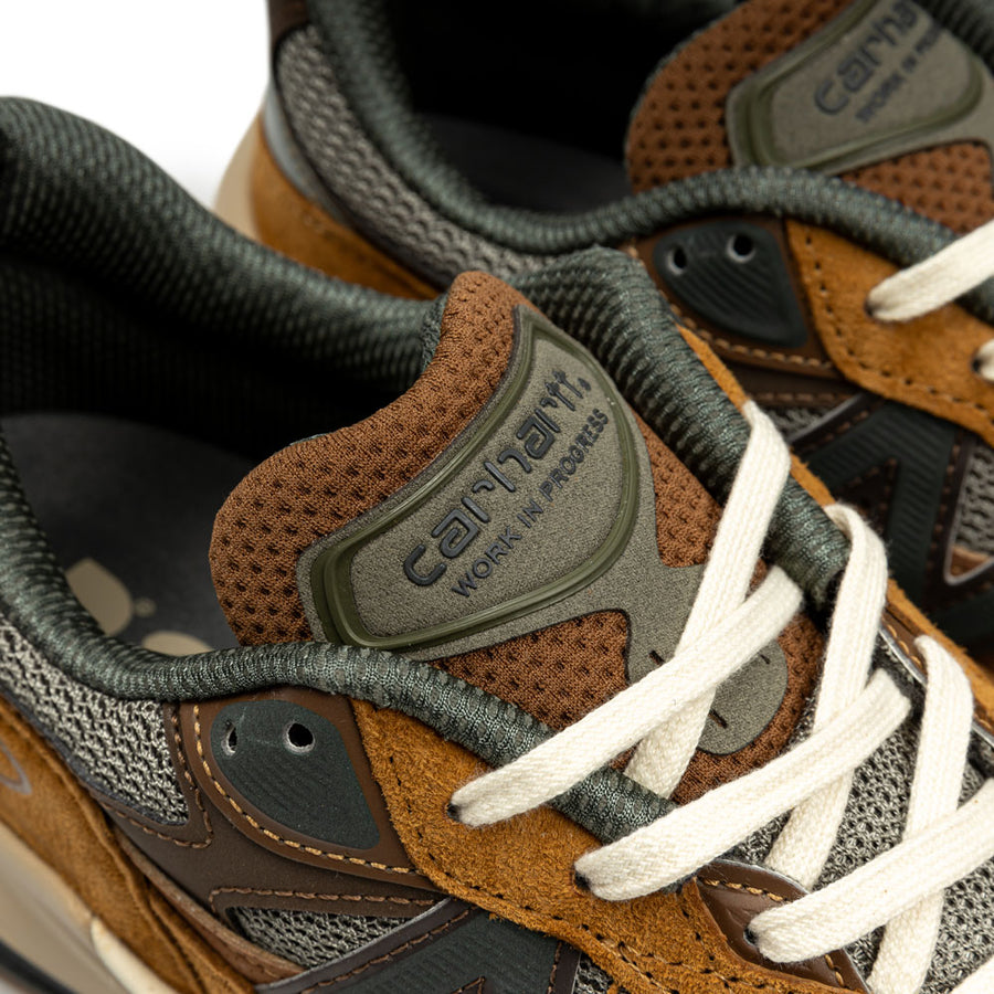 Carhartt WIP x New Balance MADE in USA 990v6