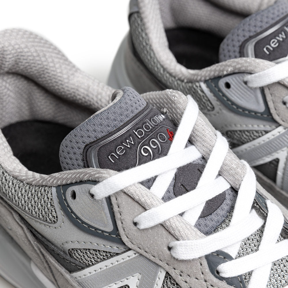 M990V6 Made in USA | Grey