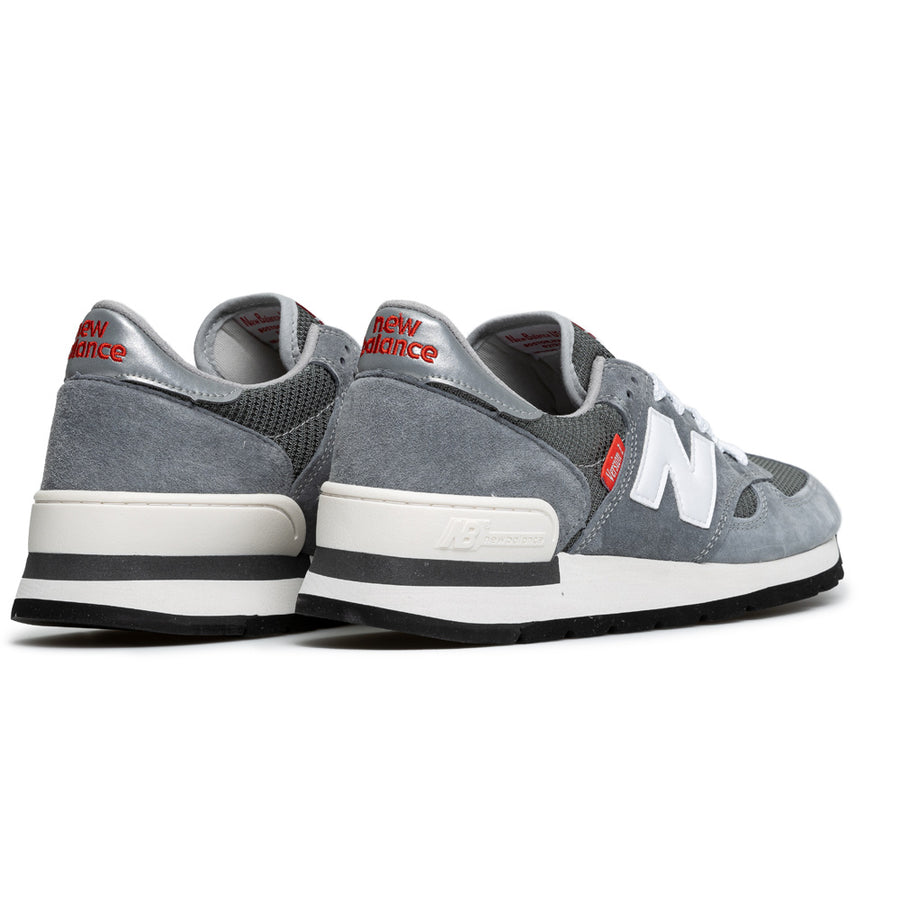M990VS1 Made in USA | Grey