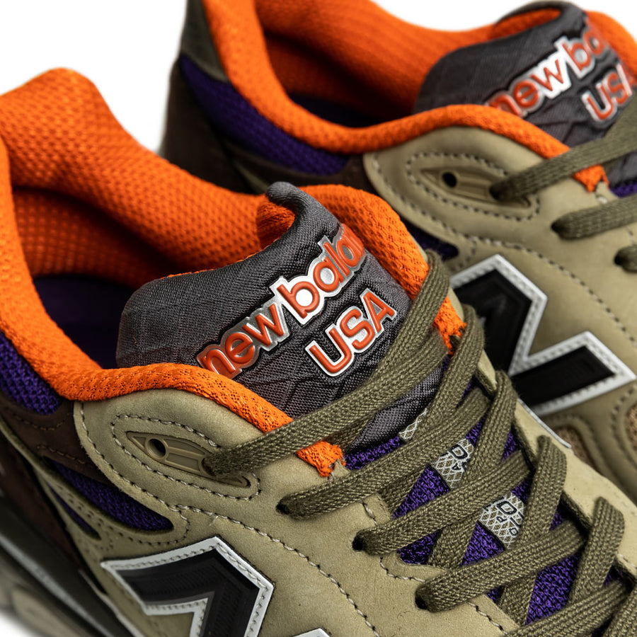 New Balance x Teddy Santis M990V3 Made in USA | Tan Blue